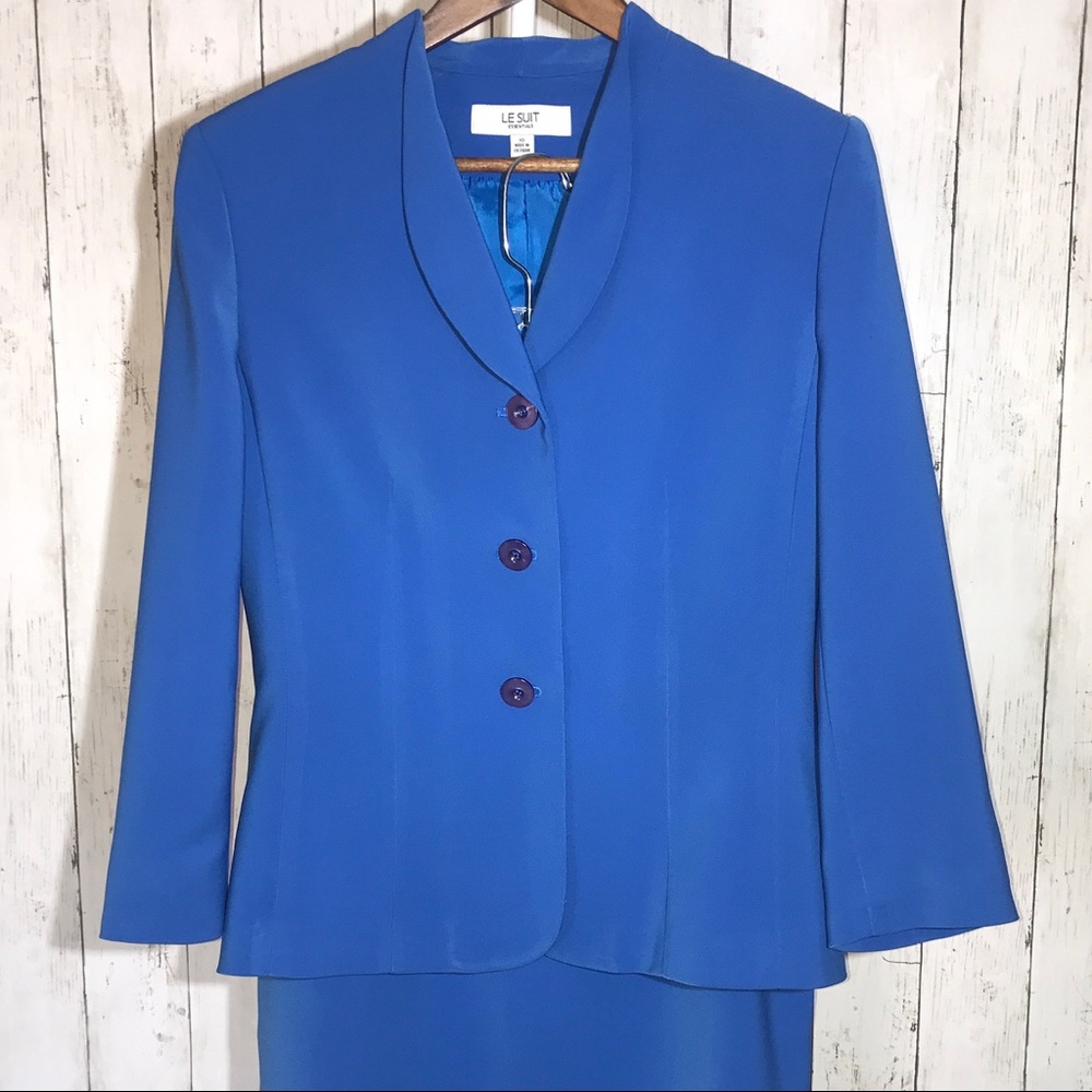 Le Suit Vibrant Blue 2-Piece Skirt Suit Size 10